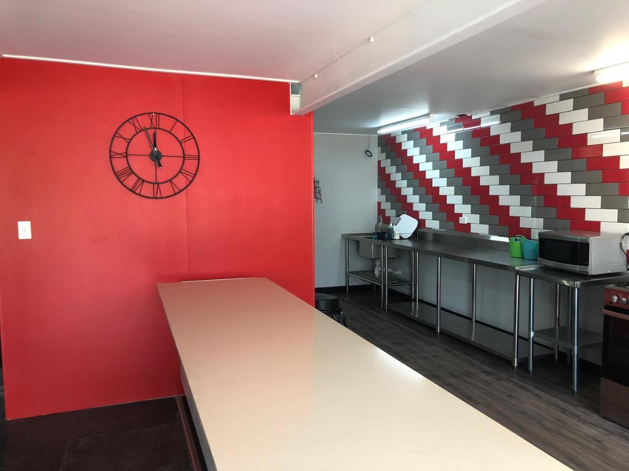 Hostel Reef Backpackers Cairns Zewnętrze zdjęcie